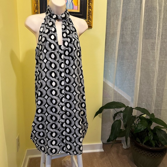 Kaari Blue Abstract Black & White Fan Tie Neck Everyday Essentials Dress NWT~ XS - Picture 2 of 12